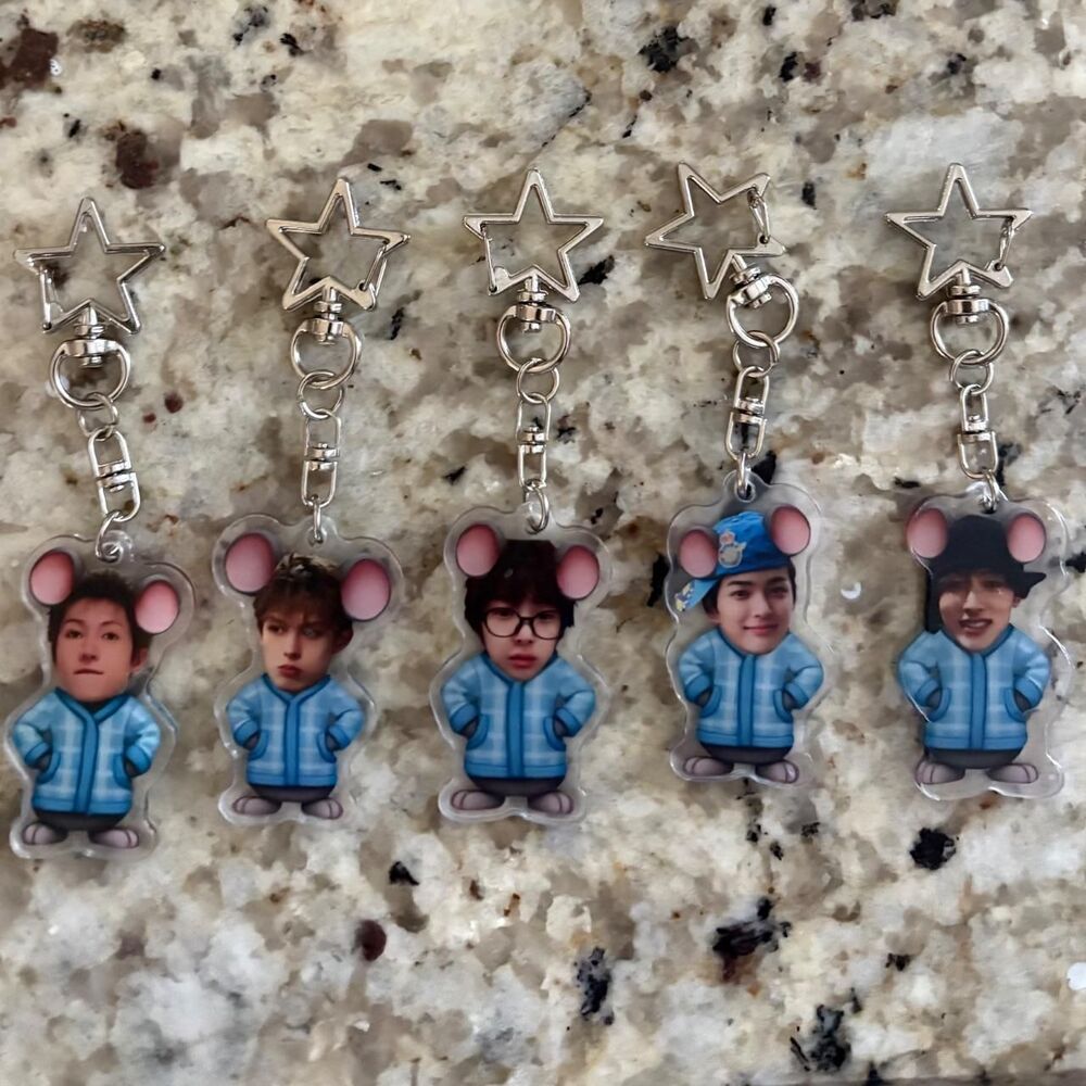 cortis key chains